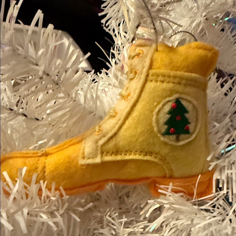 NWT Work Boot Ornament with Christmas Tree Design 4 x 3” set of 4 embroidered